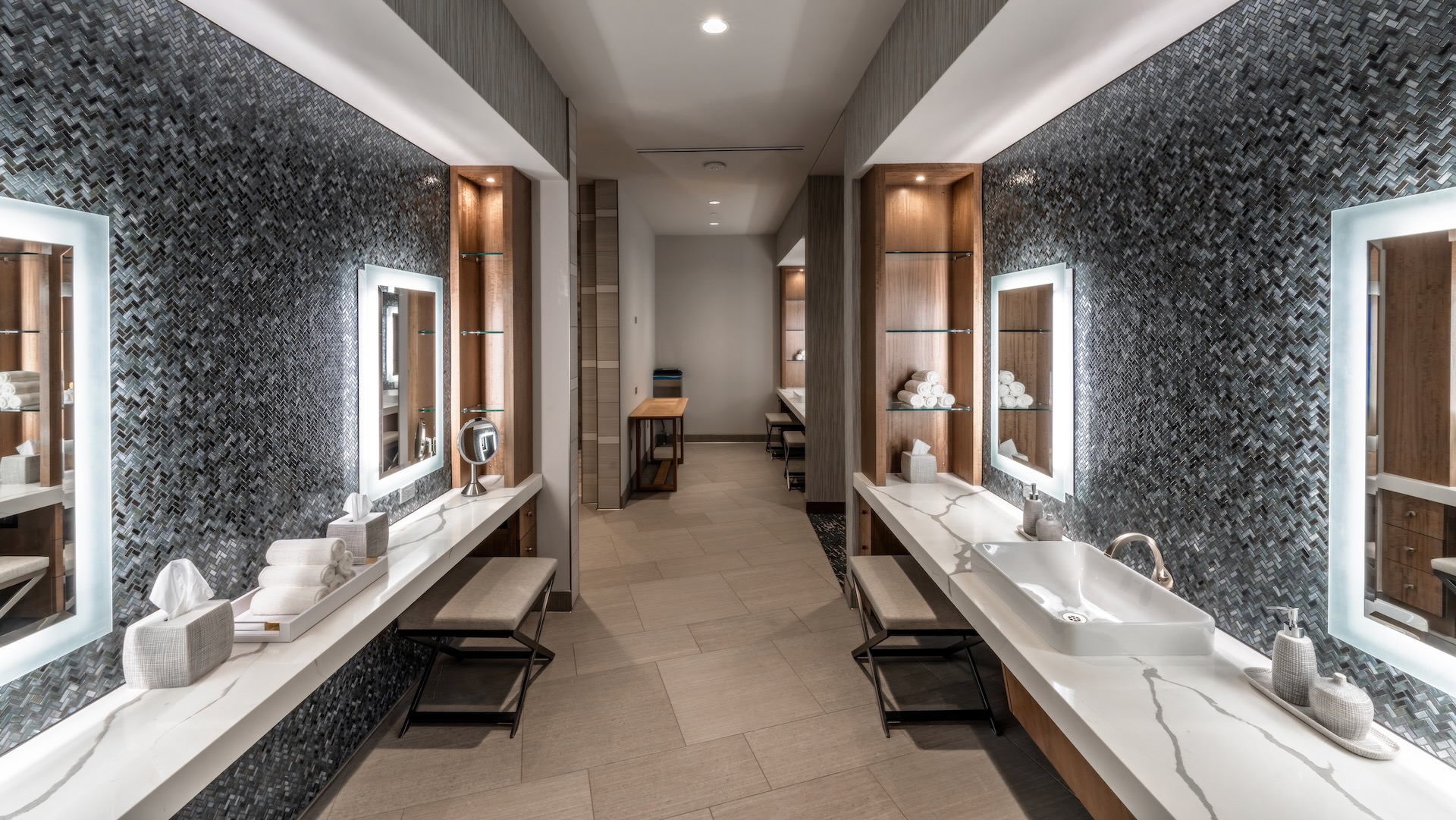 The Spa at Séc-he, Beauty 24, Spas of America